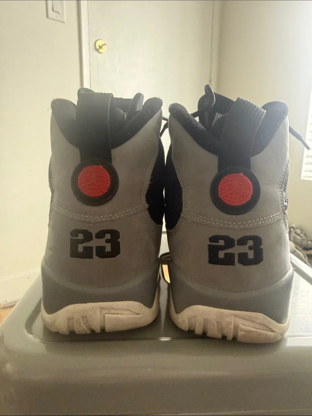 Jordan 9 “Particle Grey”